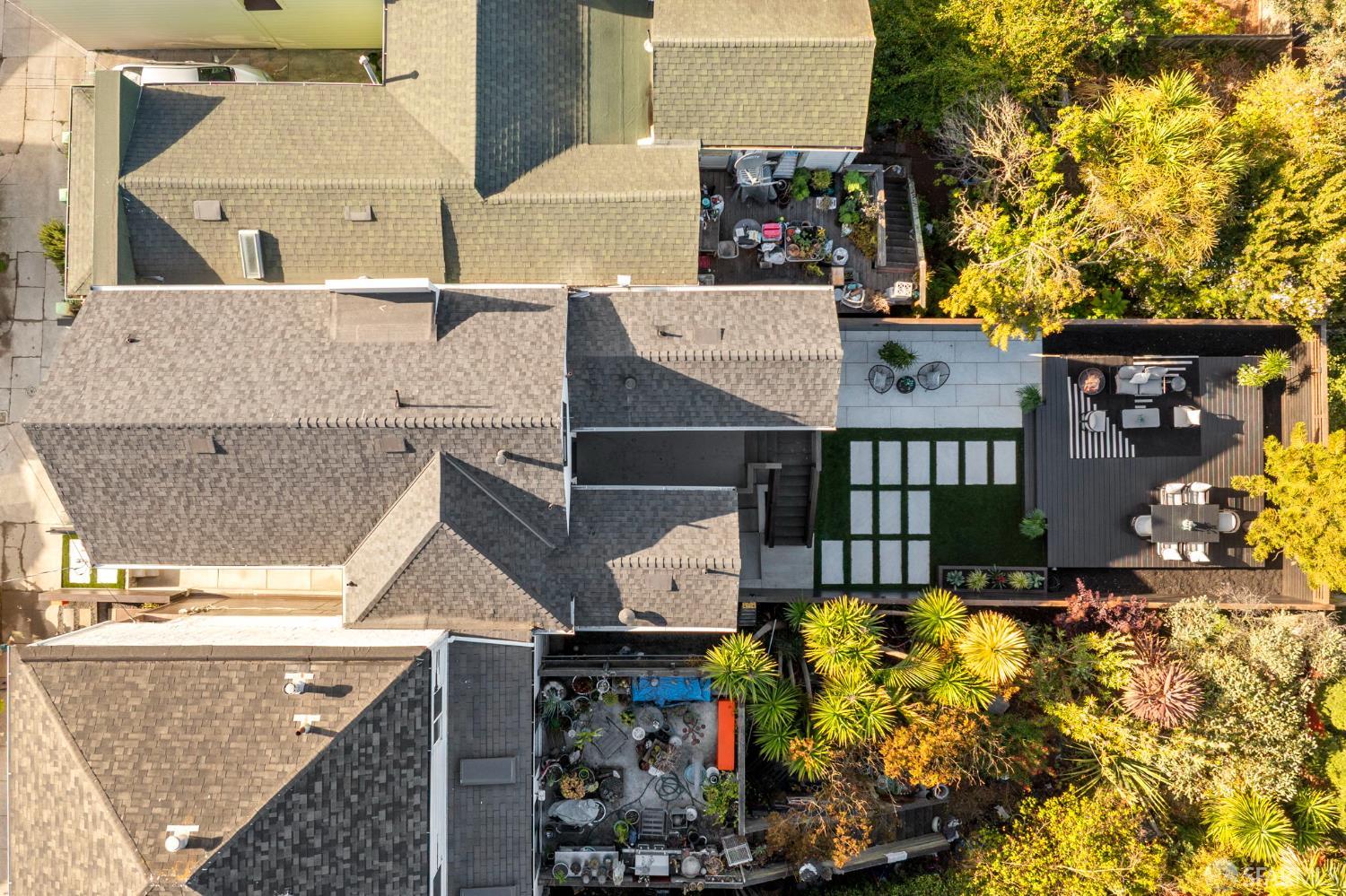 3237 Harrison Street