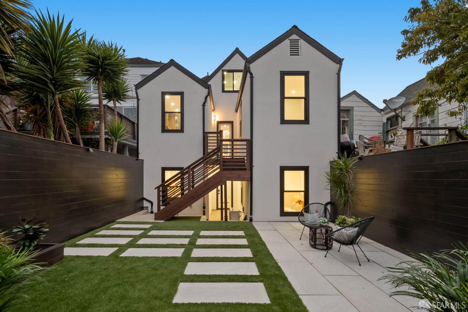 3237 Harrison Street