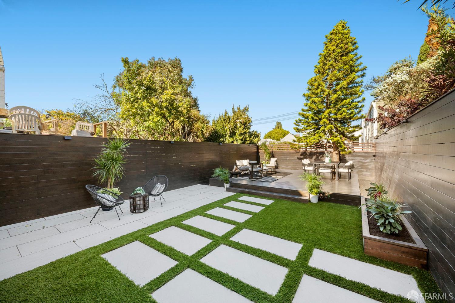 3237 Harrison Street