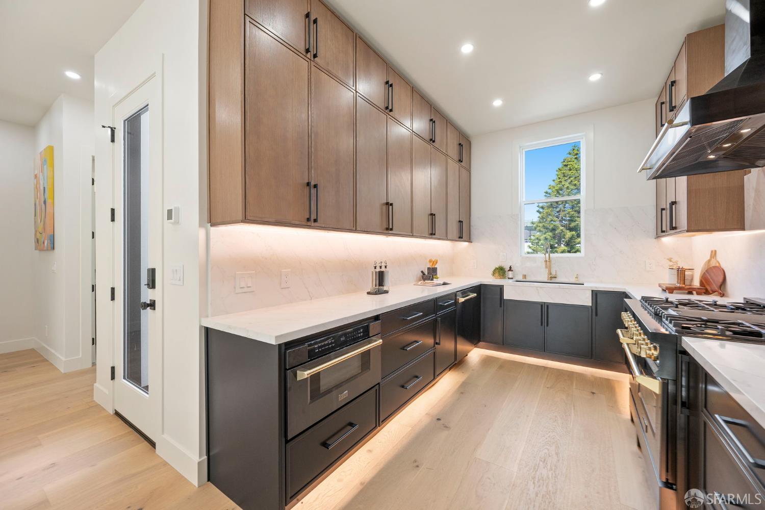 3237 Harrison Street