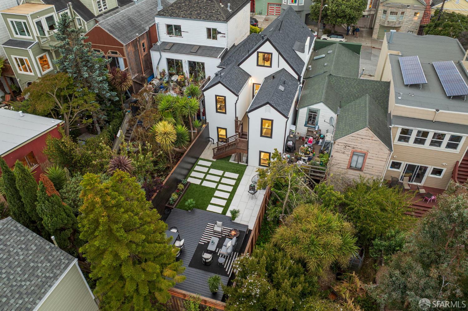 3237 Harrison Street