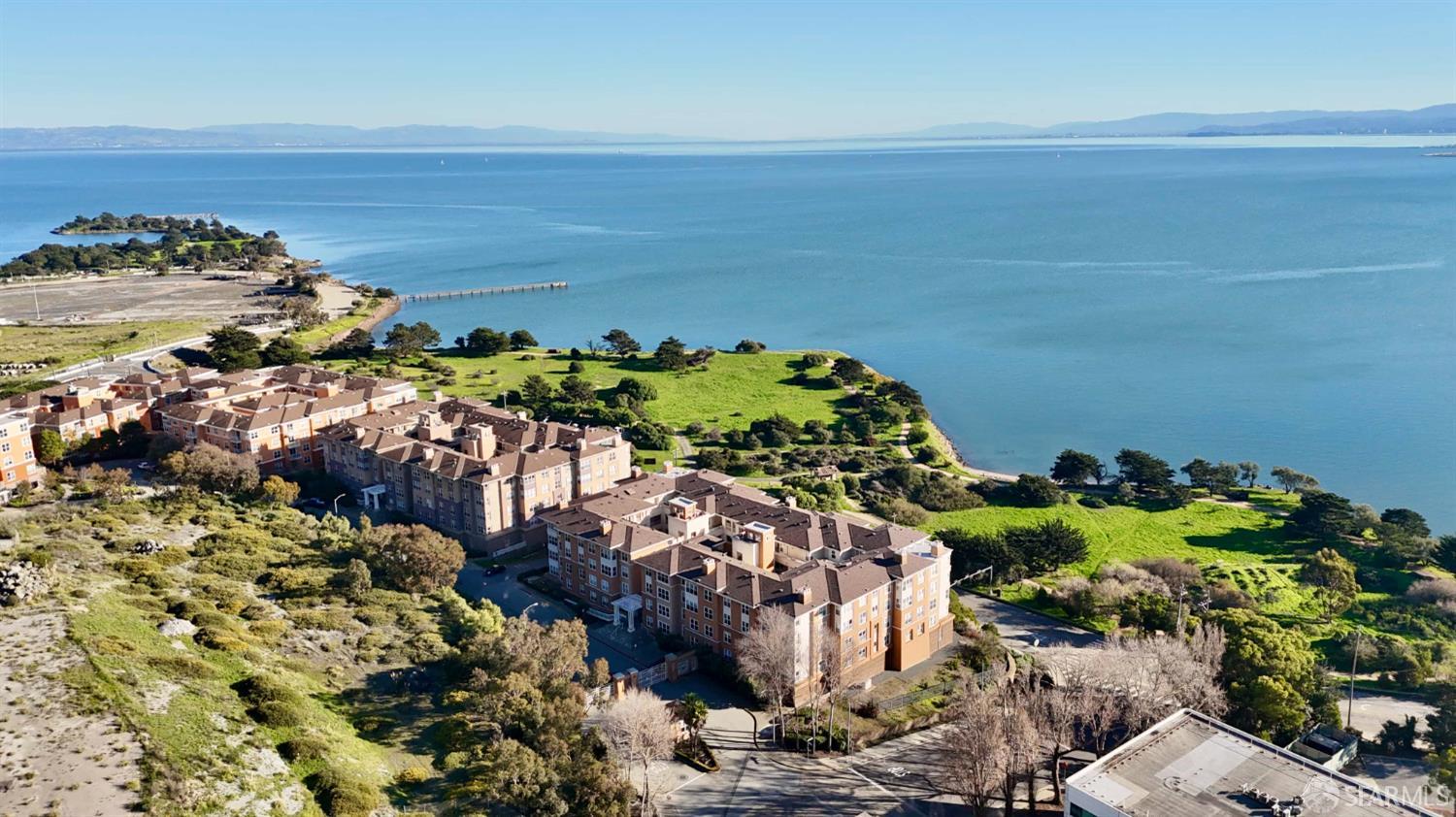 1 Crescent Way # 1215