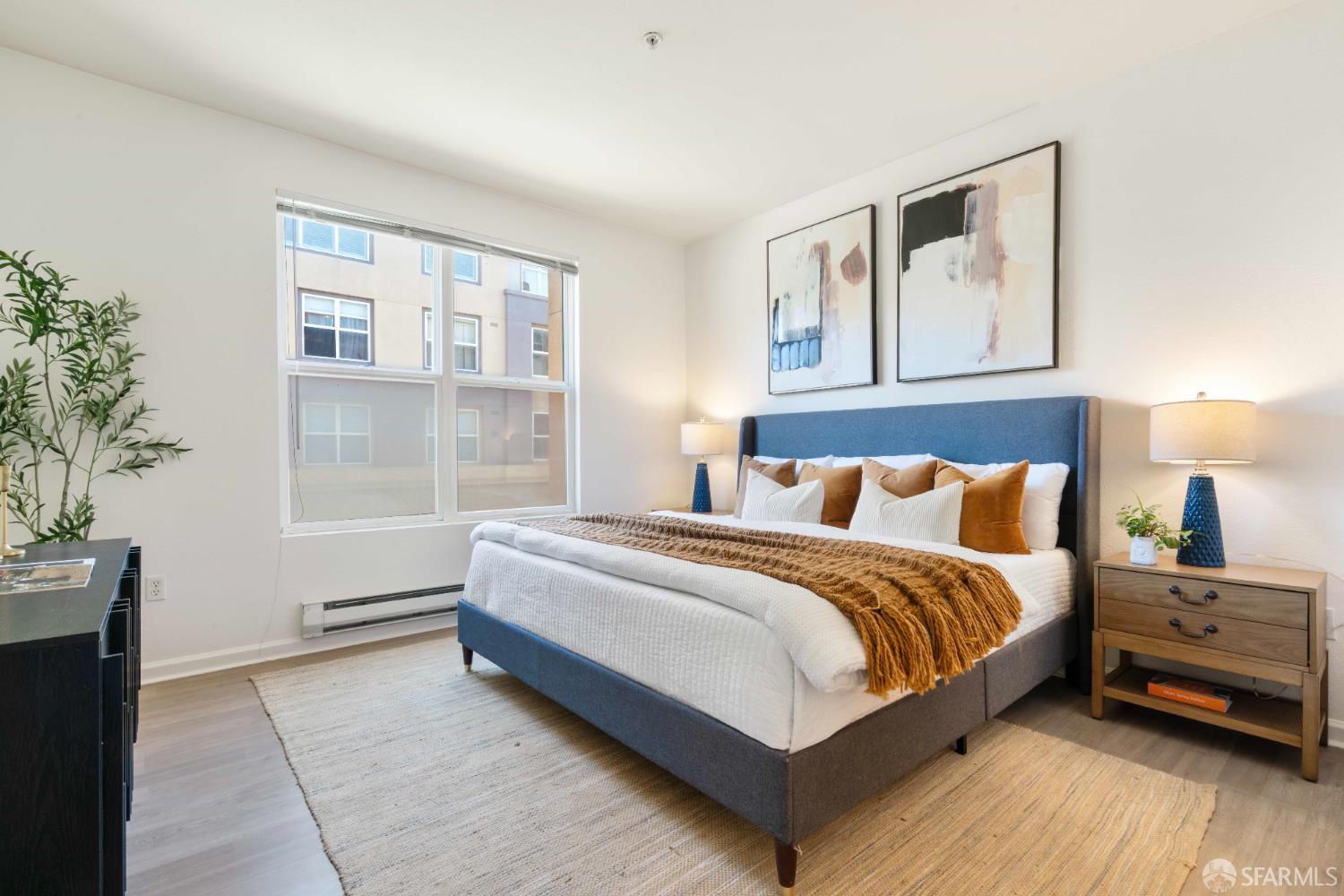 1 Crescent Way # 1215