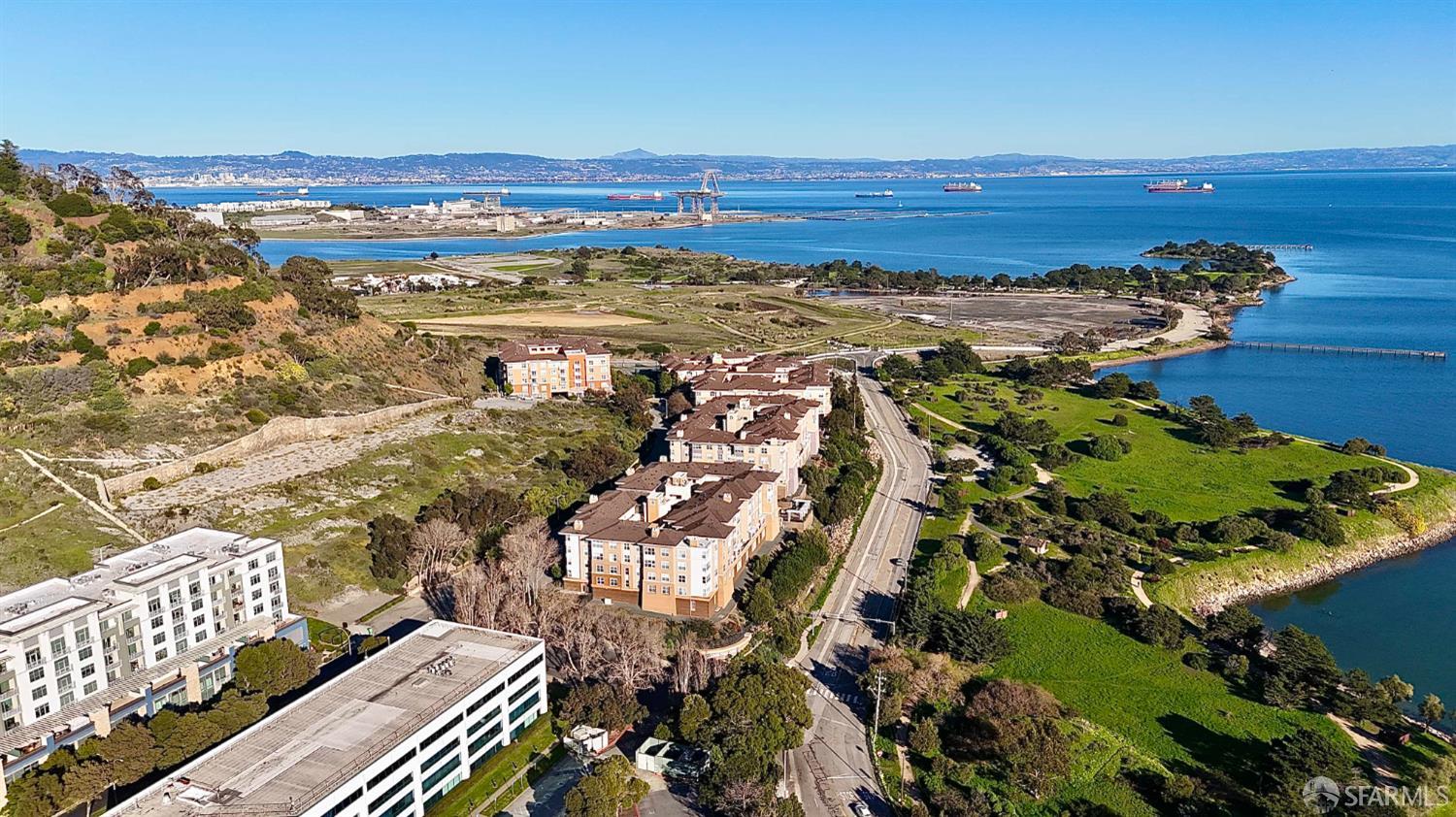 1 Crescent Way # 1215