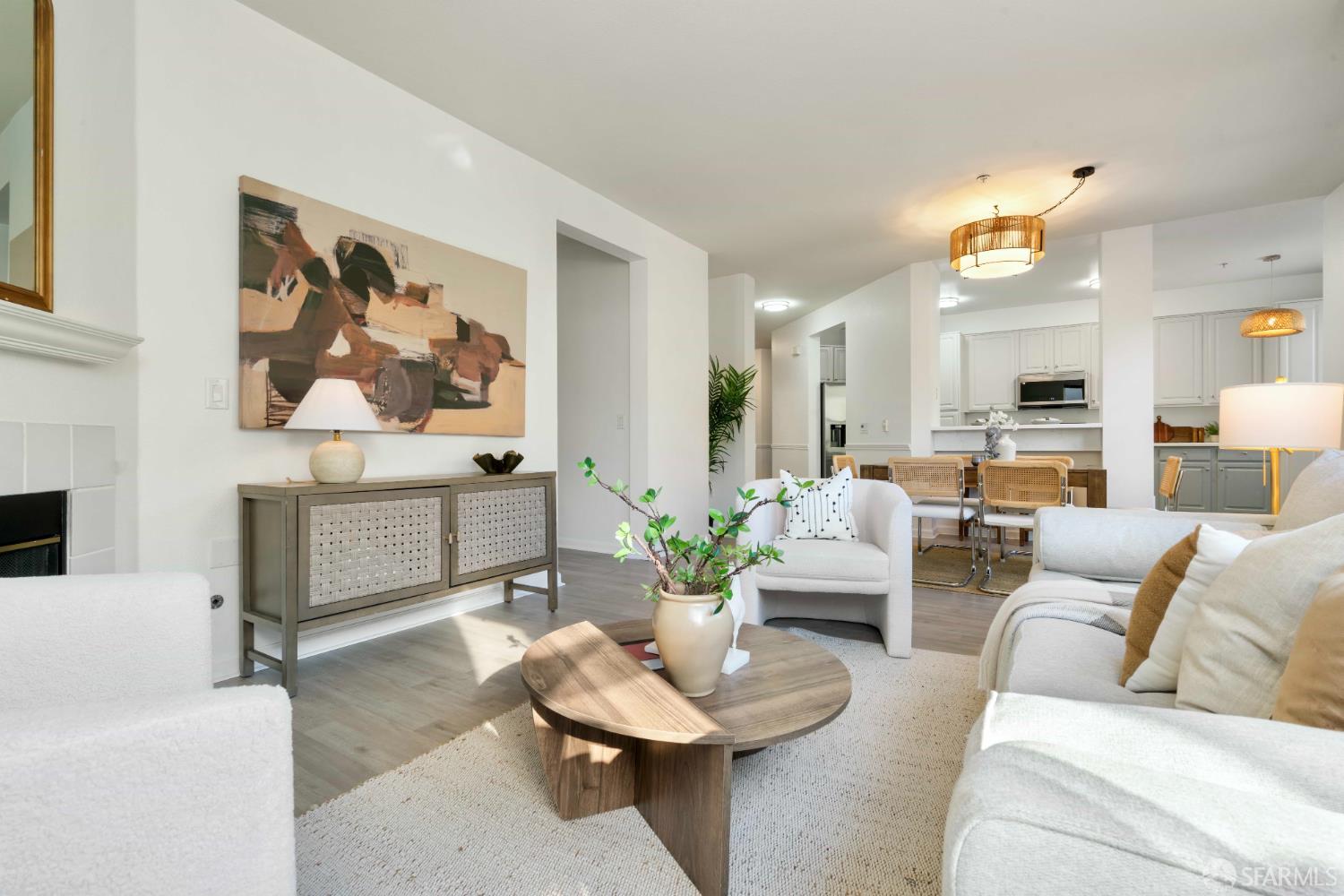 1 Crescent Way # 1215