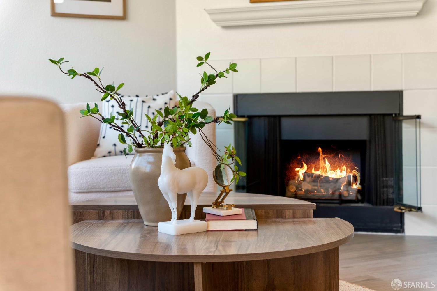 1 Crescent Way # 1215