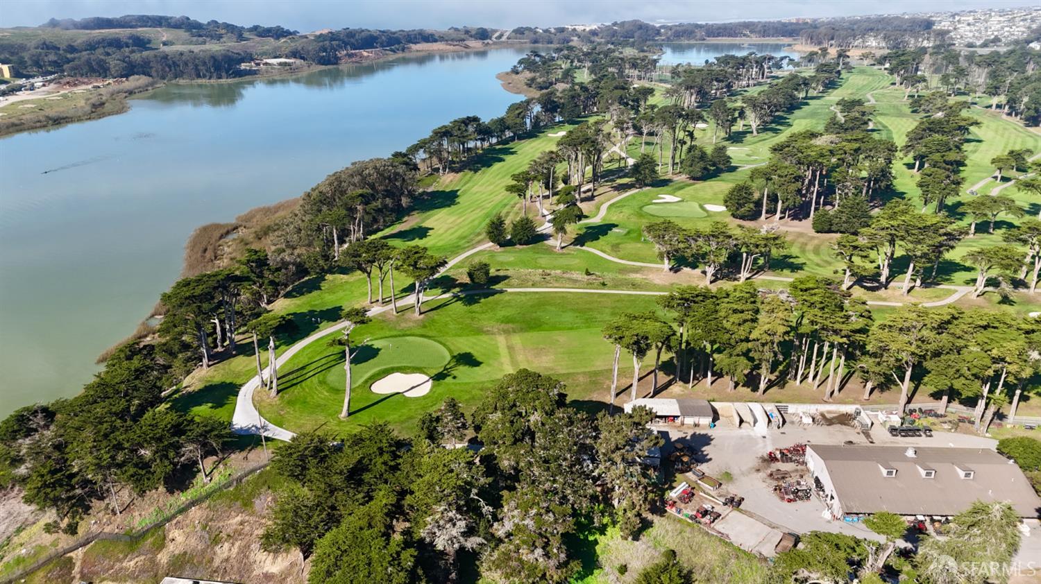 8400 Oceanview Terrace # 208