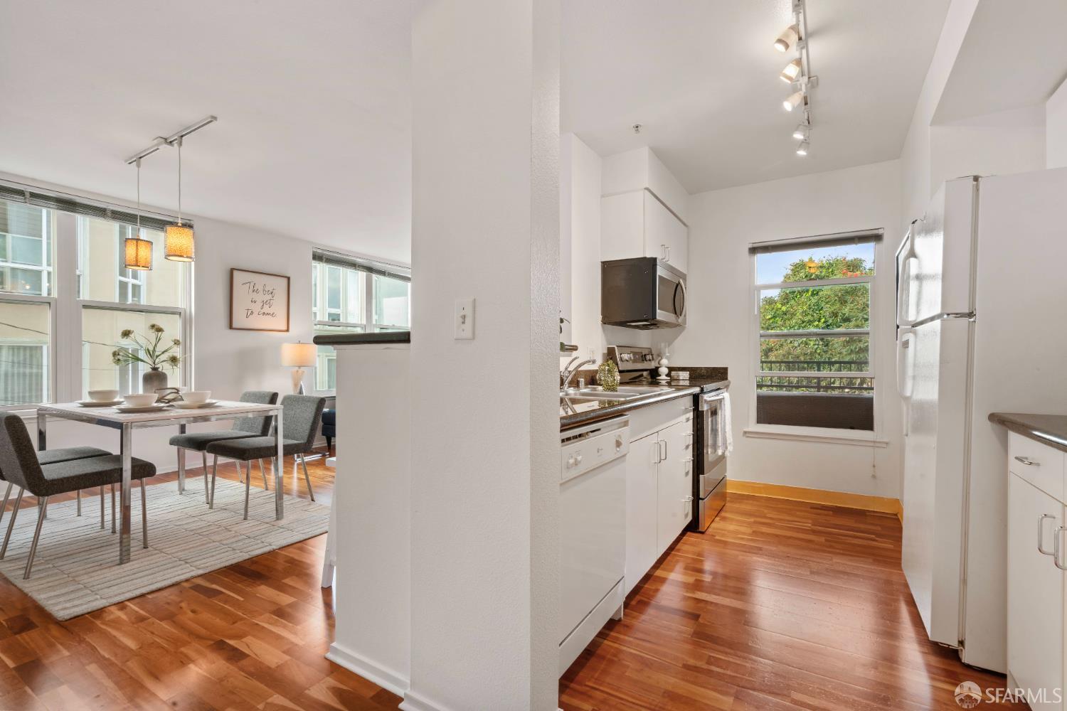 8400 Oceanview Terrace # 208