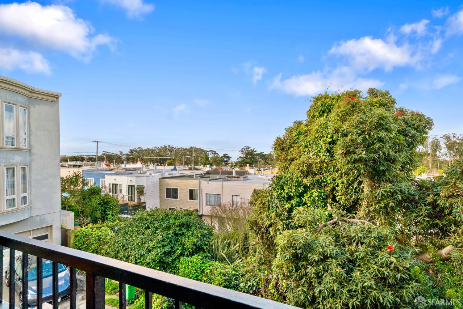 8400 Oceanview Terrace # 208