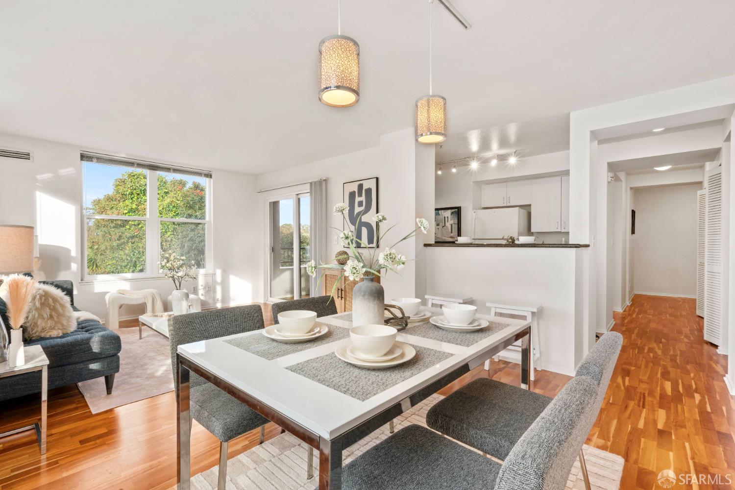 8400 Oceanview Terrace # 208