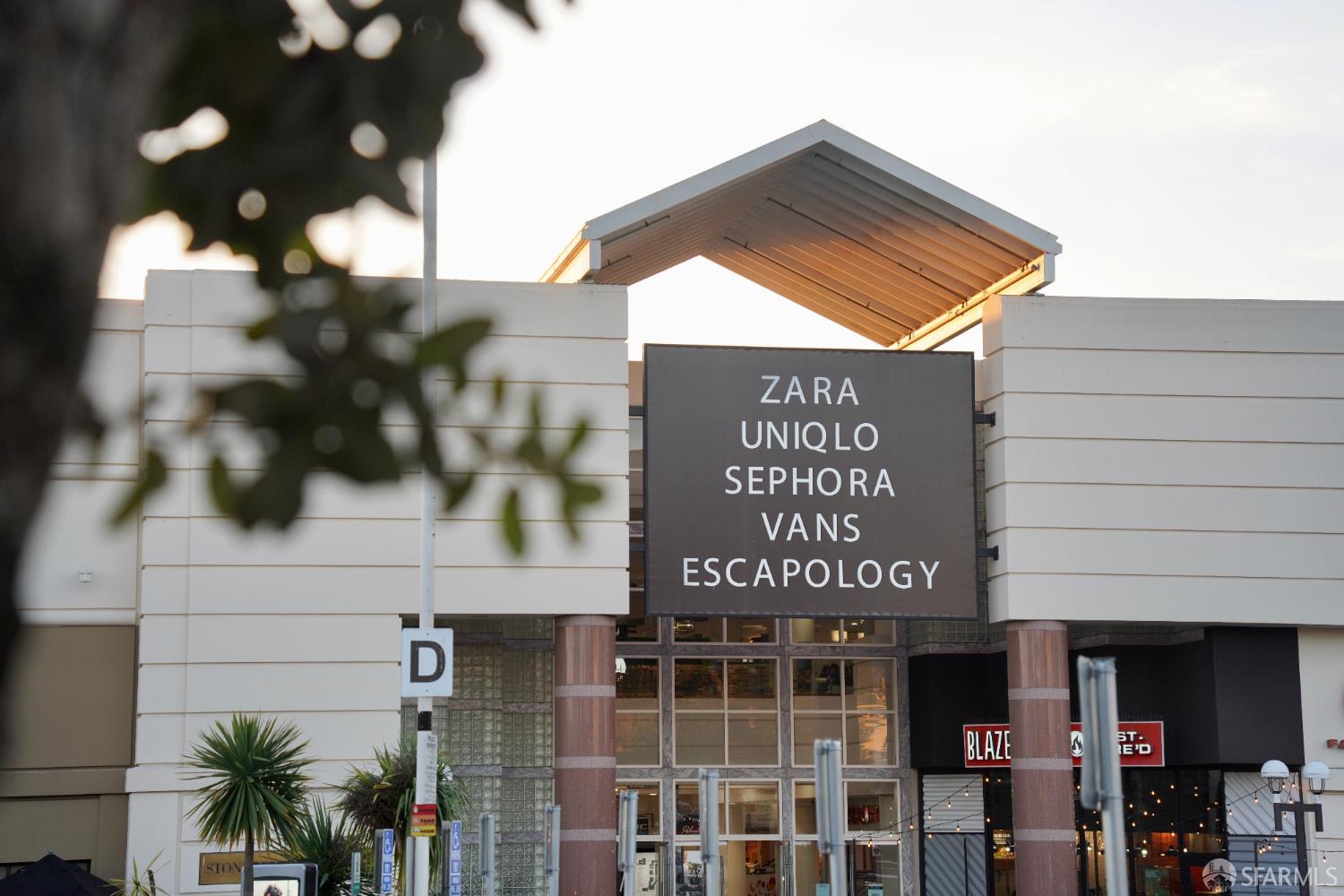 8400 Oceanview Terrace # 208