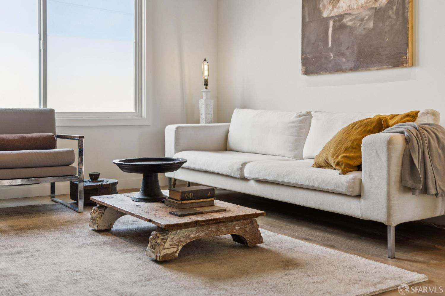 1515 Van Dyke Avenue