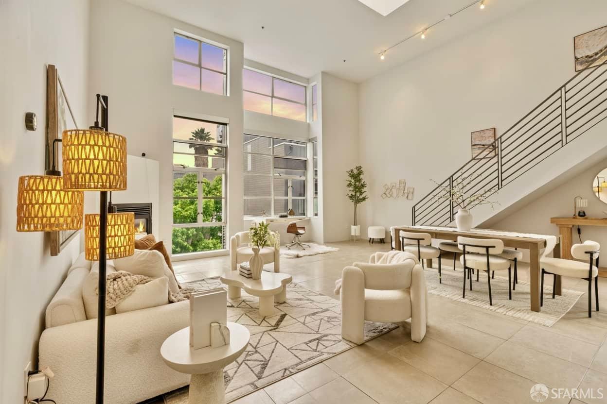 281 Clara Street # 6