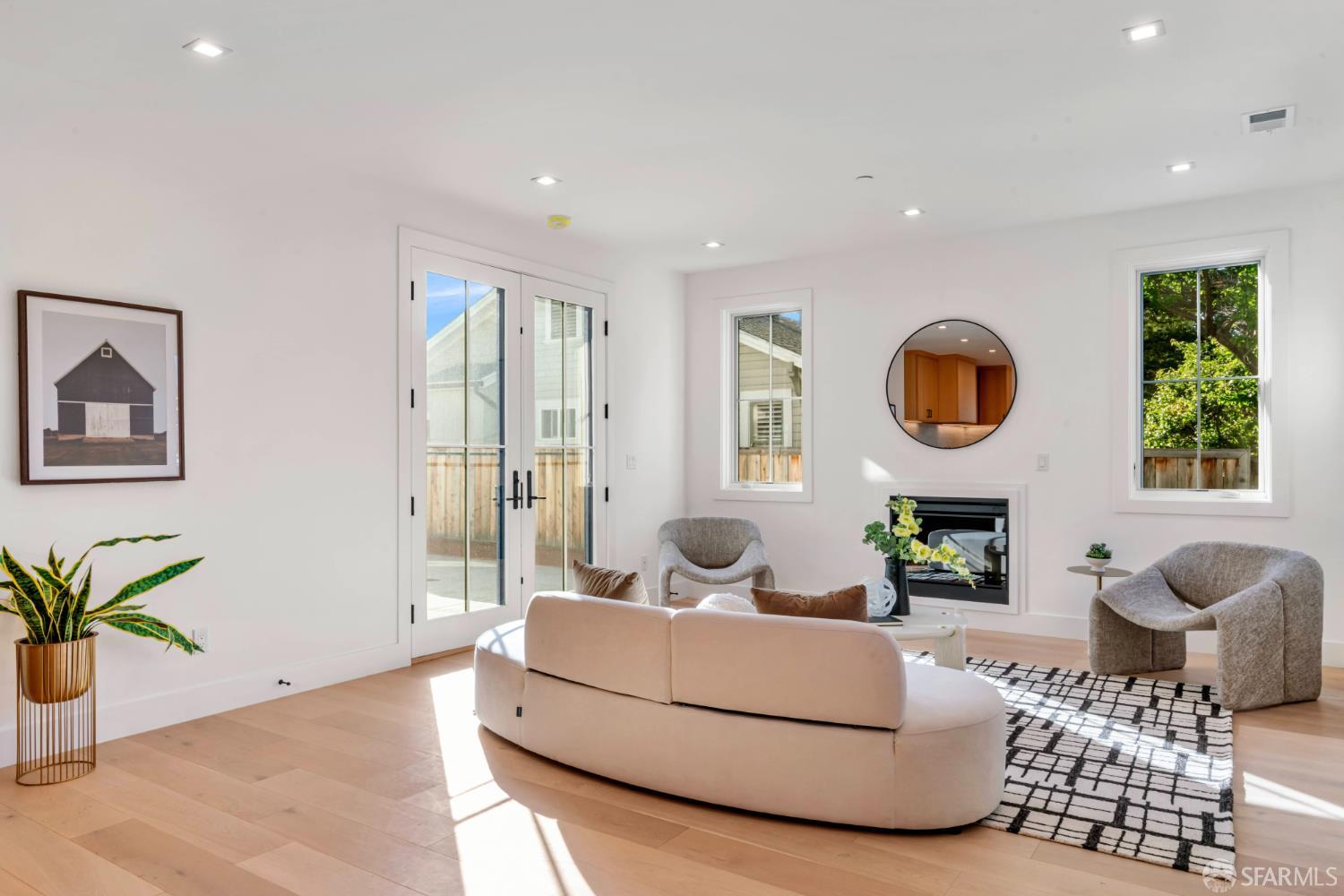 739-741 Linden Avenue