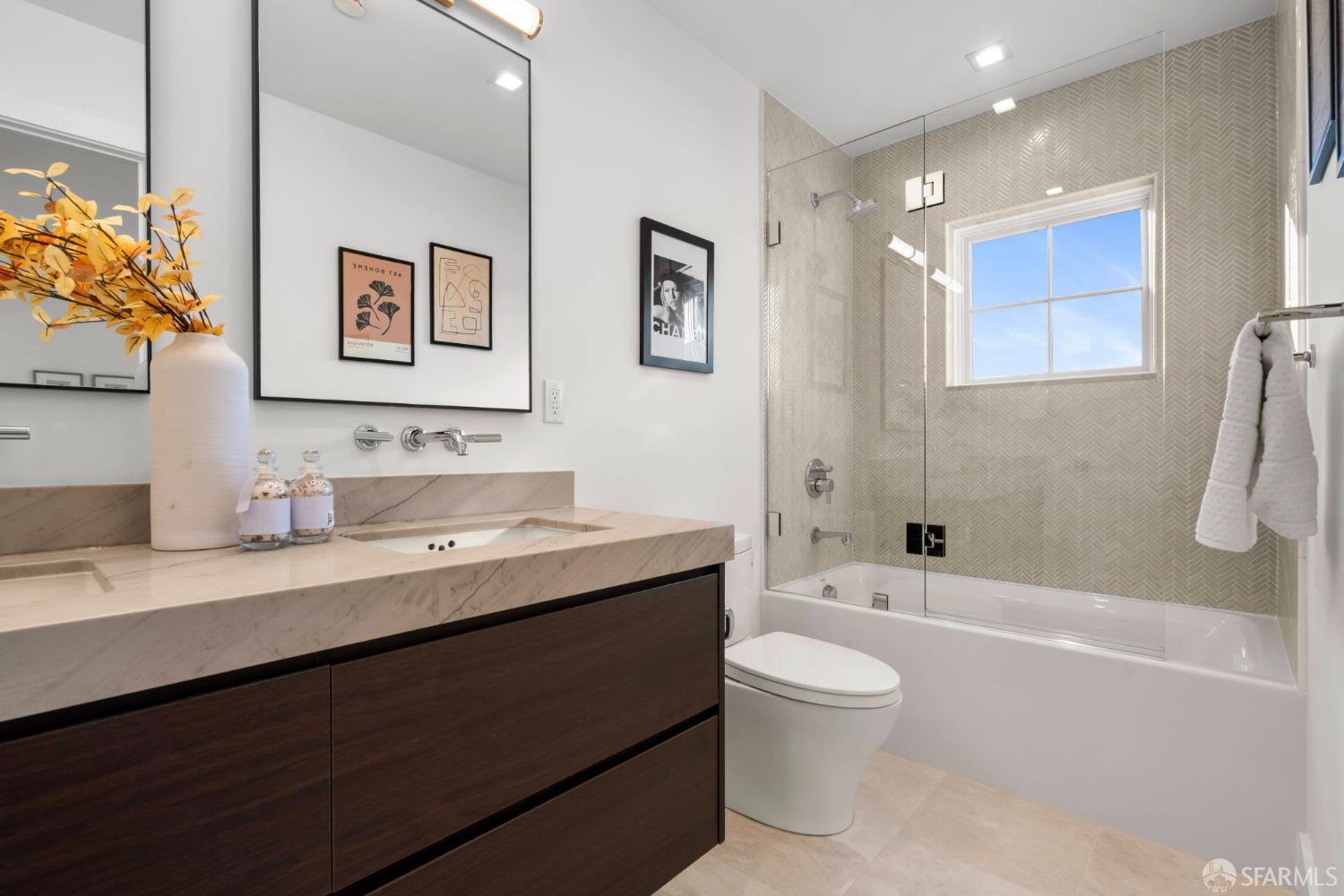 739-741 Linden Avenue