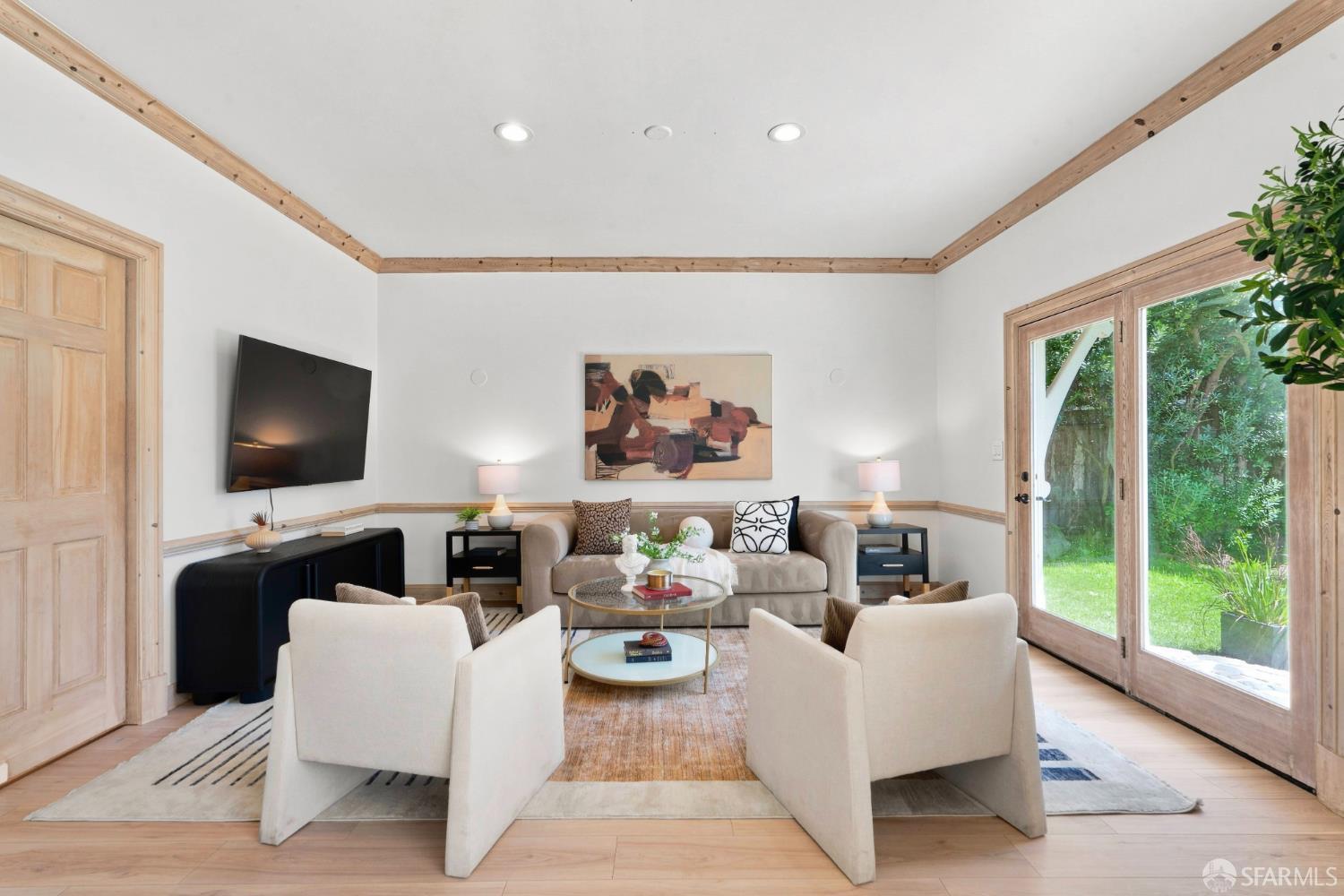 85 Clarendon Road