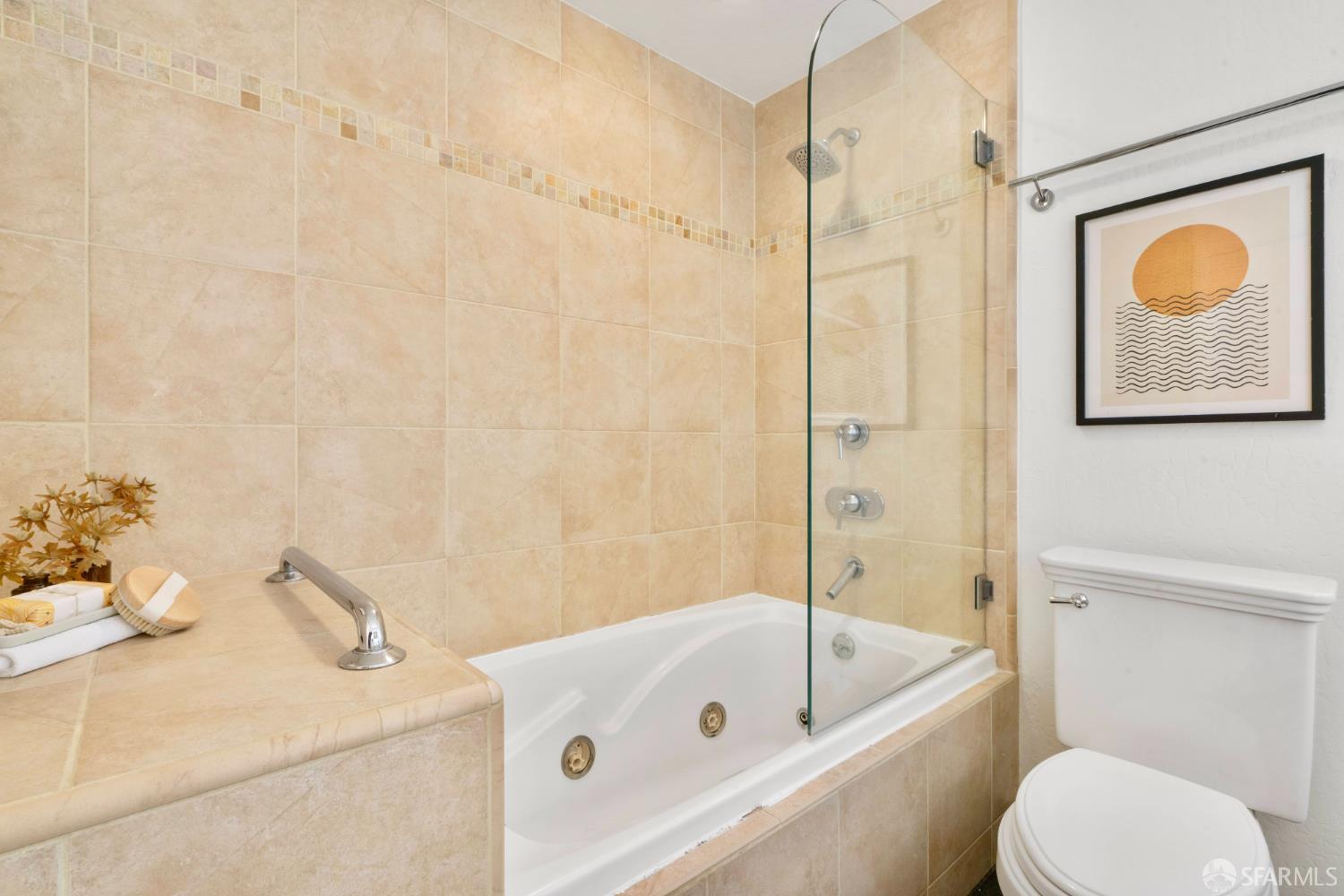 2700 Diamond Street