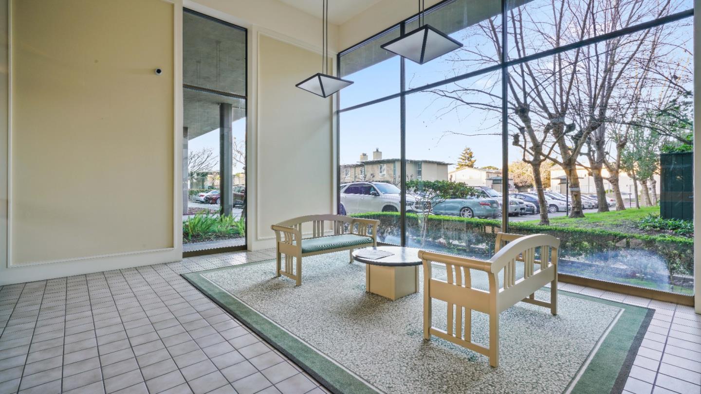 802 N Delaware ST 202