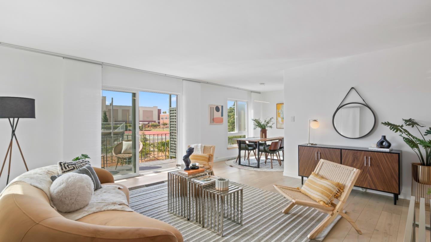 802 N Delaware ST 202