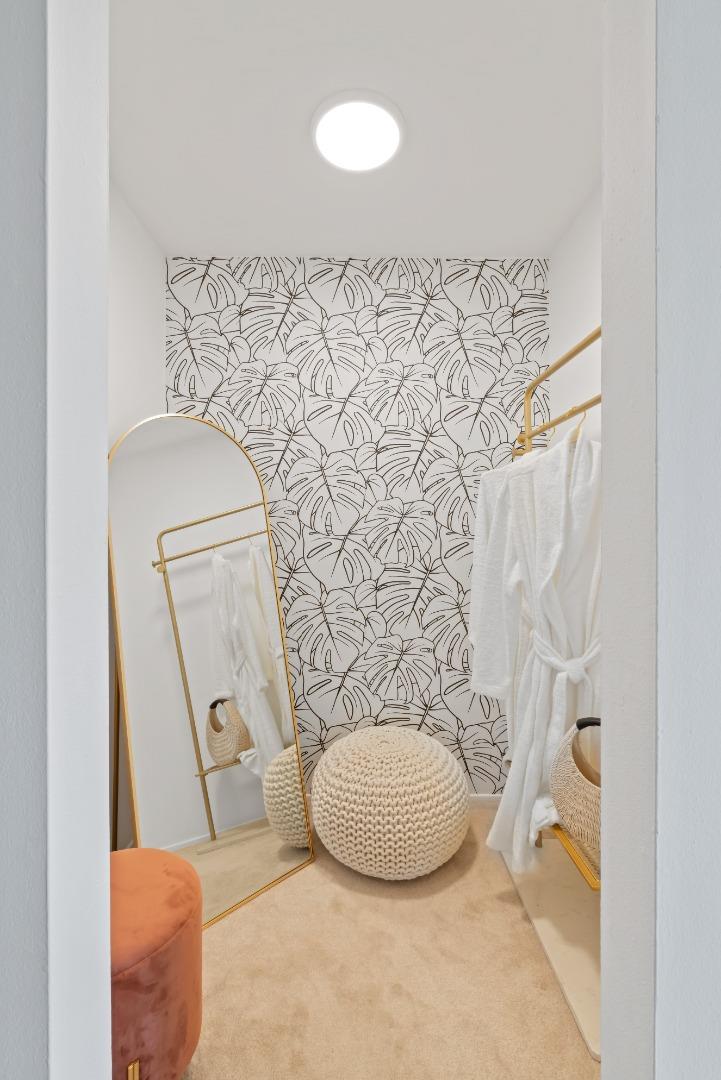 802 N Delaware ST 202