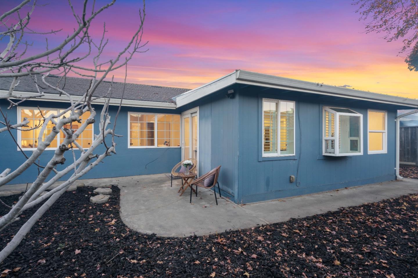 32490 Lake Temescal Lane