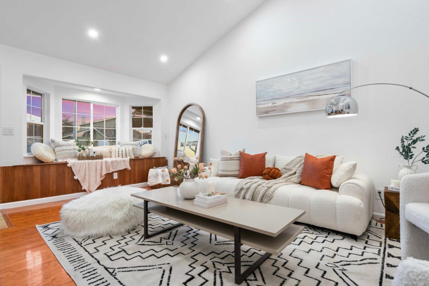 32490 Lake Temescal Lane