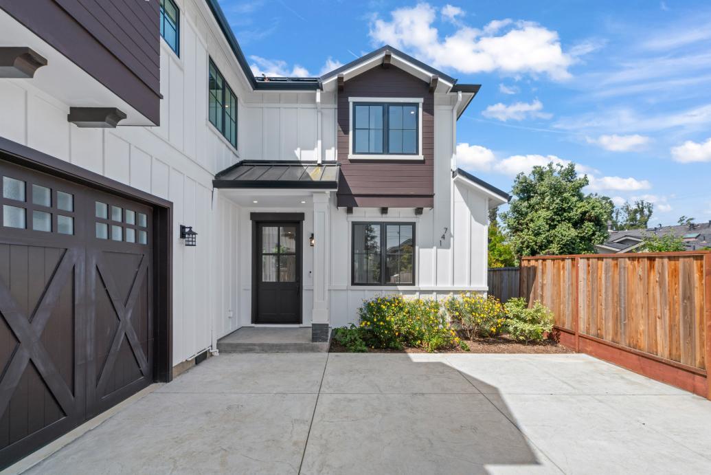 739-741 Linden Avenue