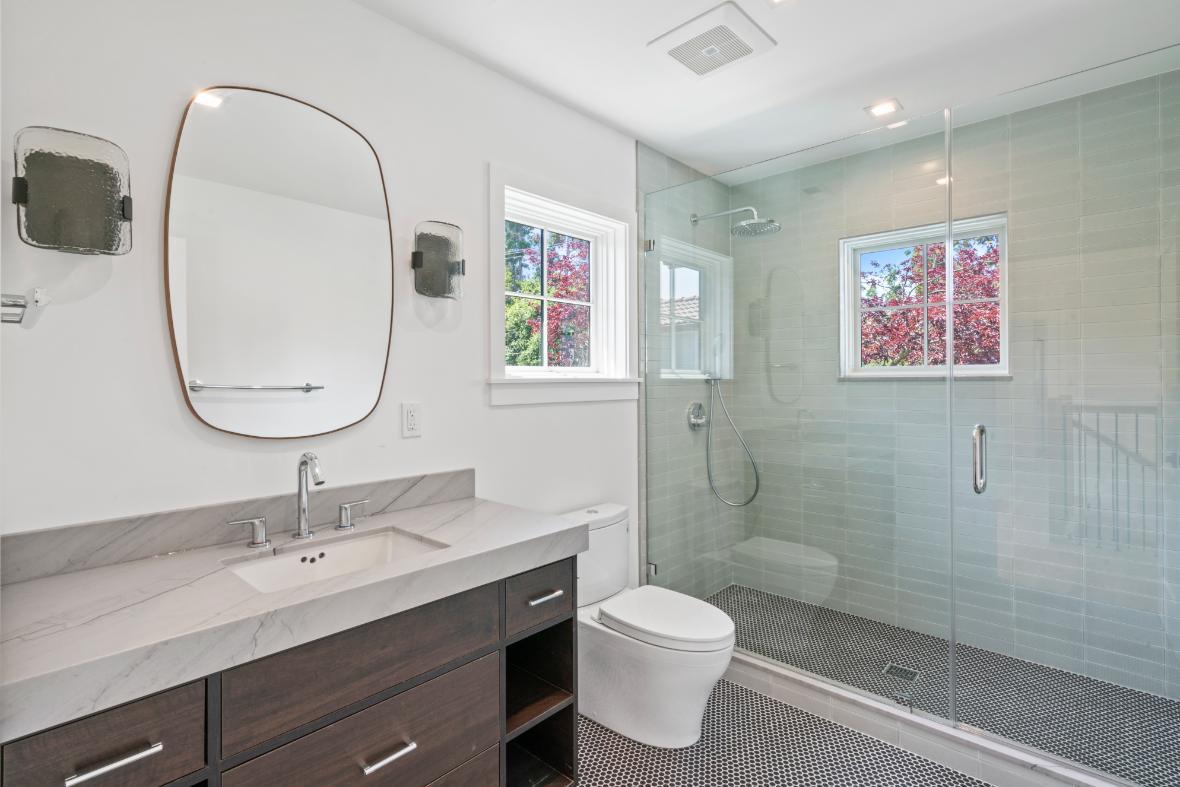 739-741 Linden Avenue