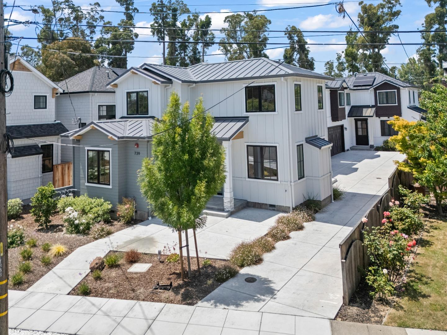 739-741 Linden Avenue