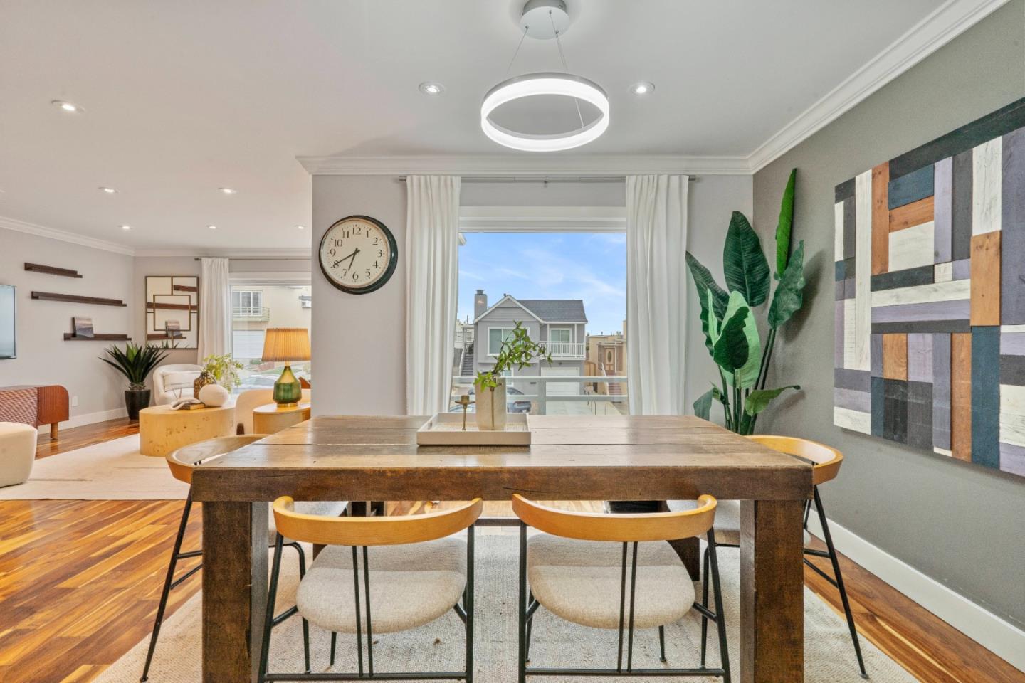 23 Fernwood Avenue