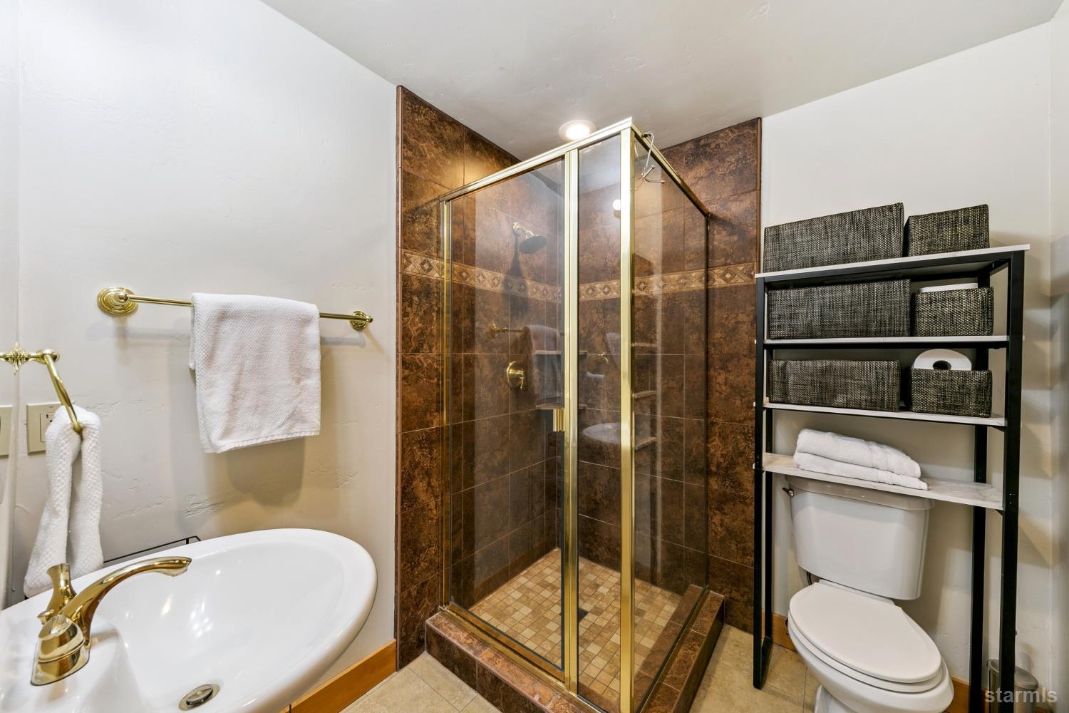 2065 Traverse Court