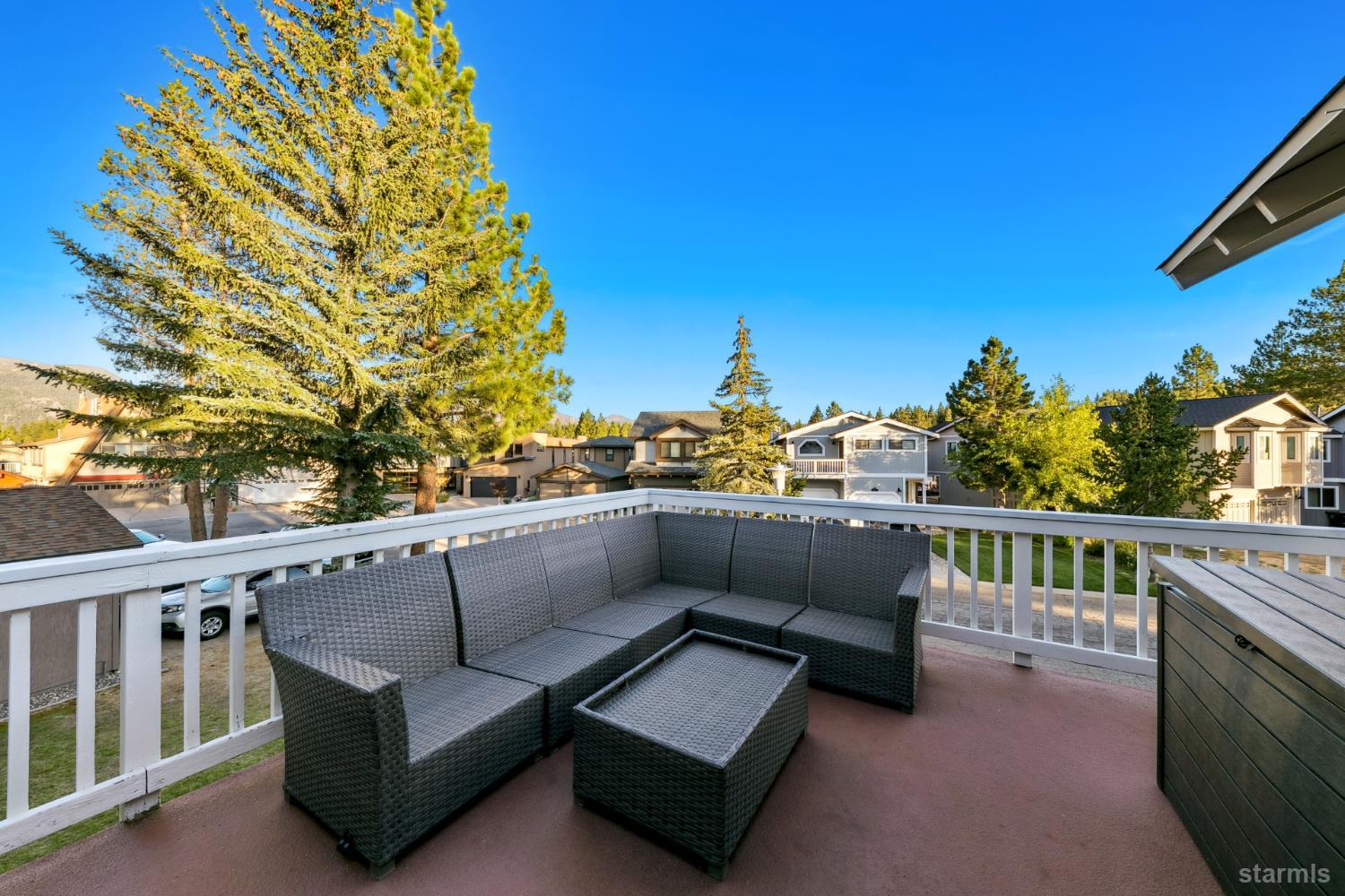 2065 Traverse Court