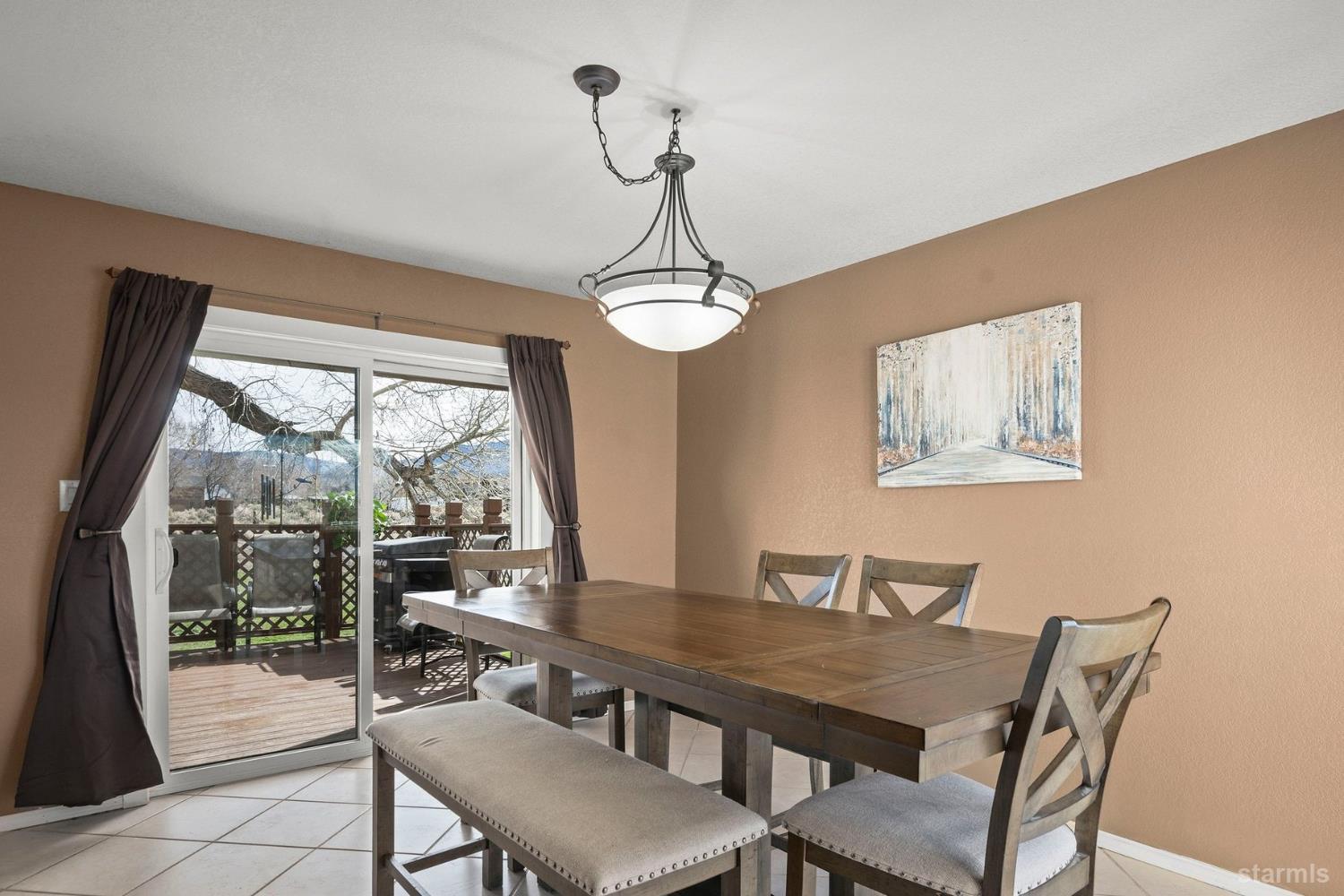 2179 Fish Springs Road