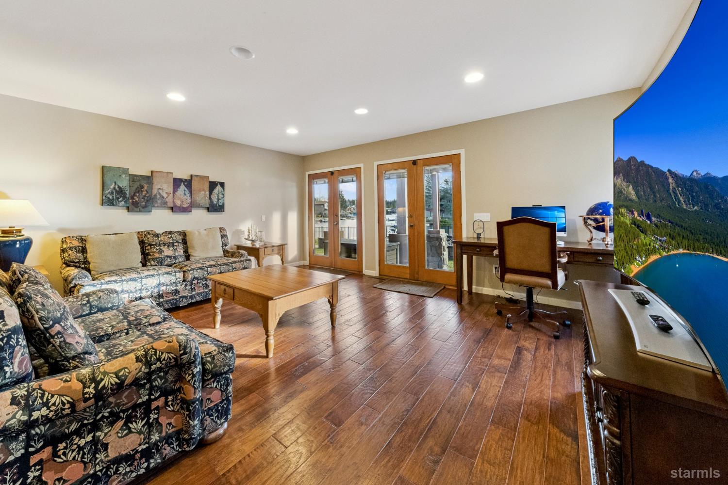 2062 Aloha Drive