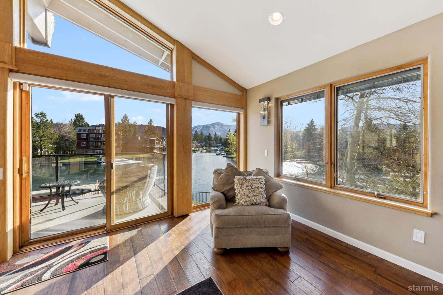 2062 Aloha Drive