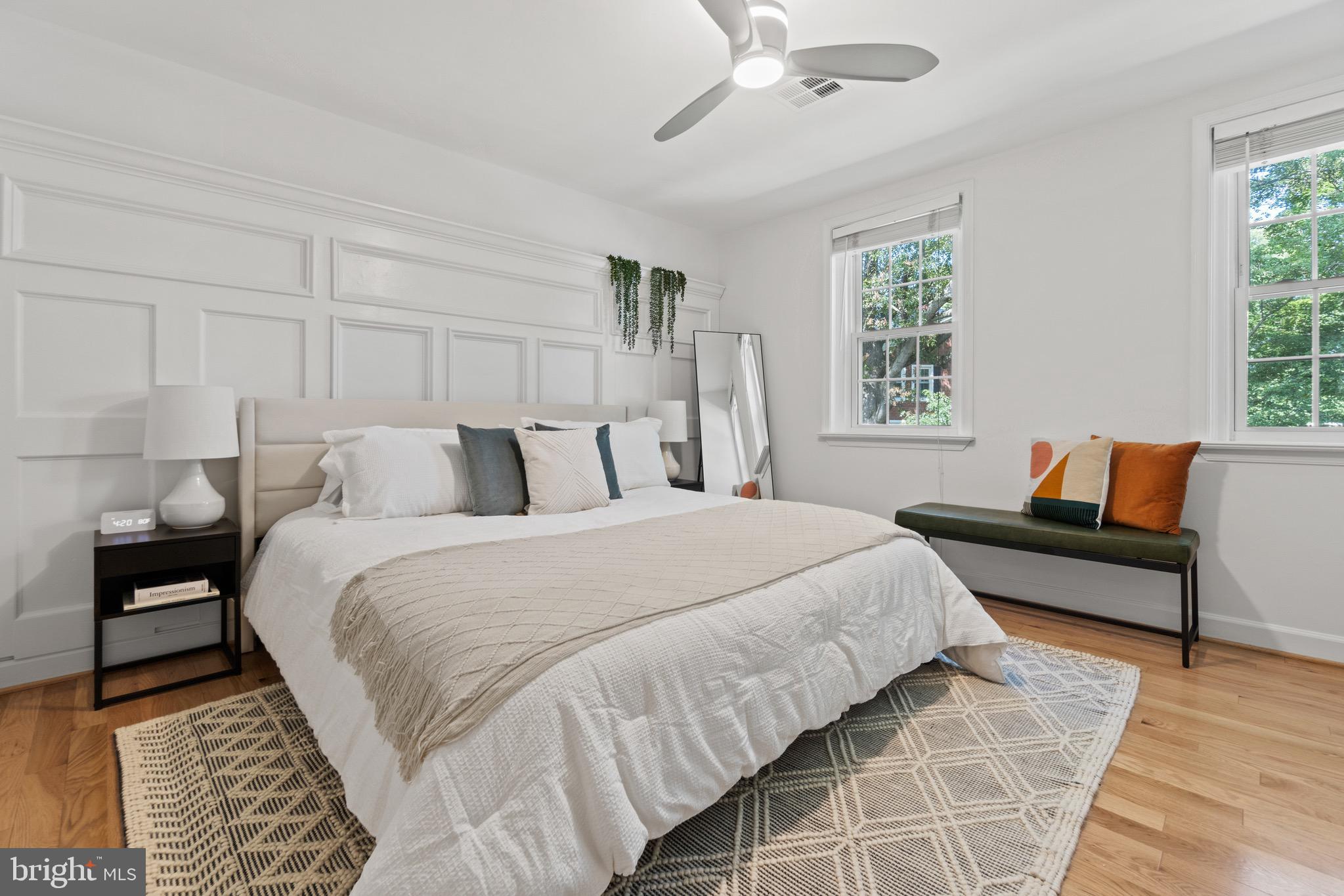 2807 S Abingdon St #B