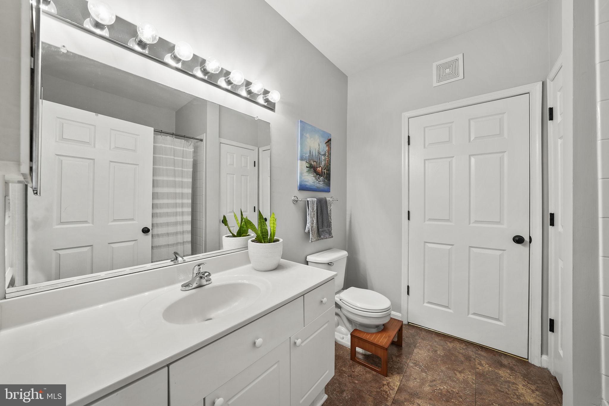 4550 Strutfield Ln #2421