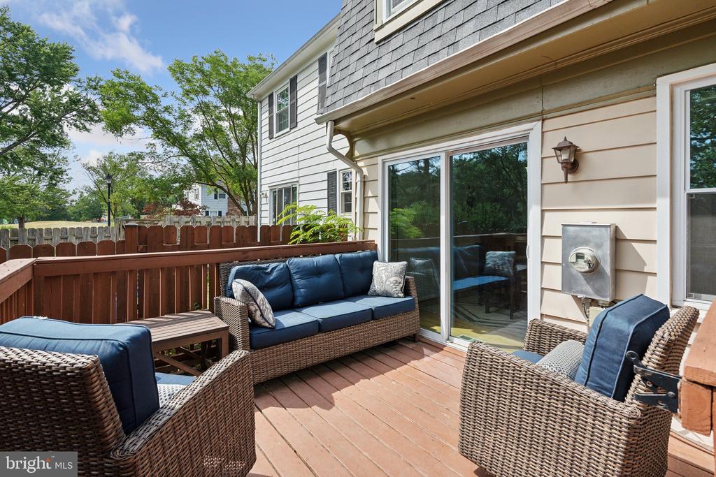 807 Sycamore Ct