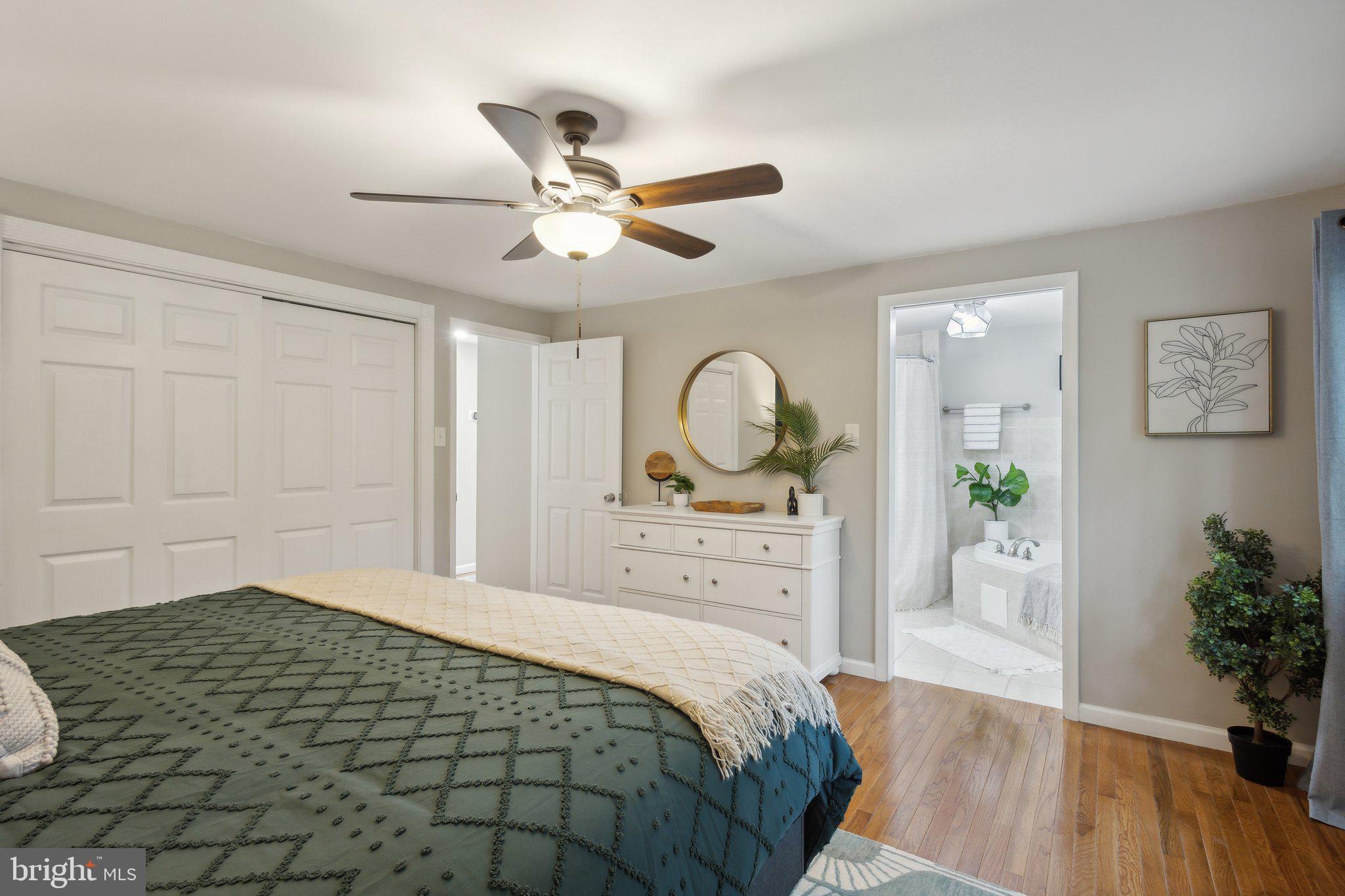 8483 Falling Leaf Rd