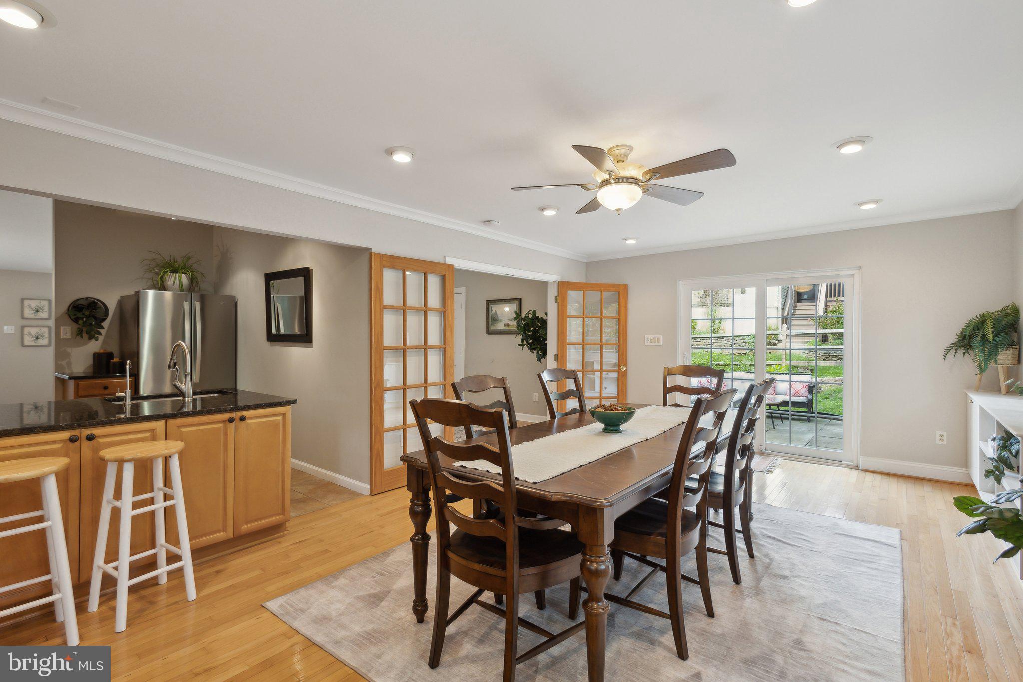 8483 Falling Leaf Rd