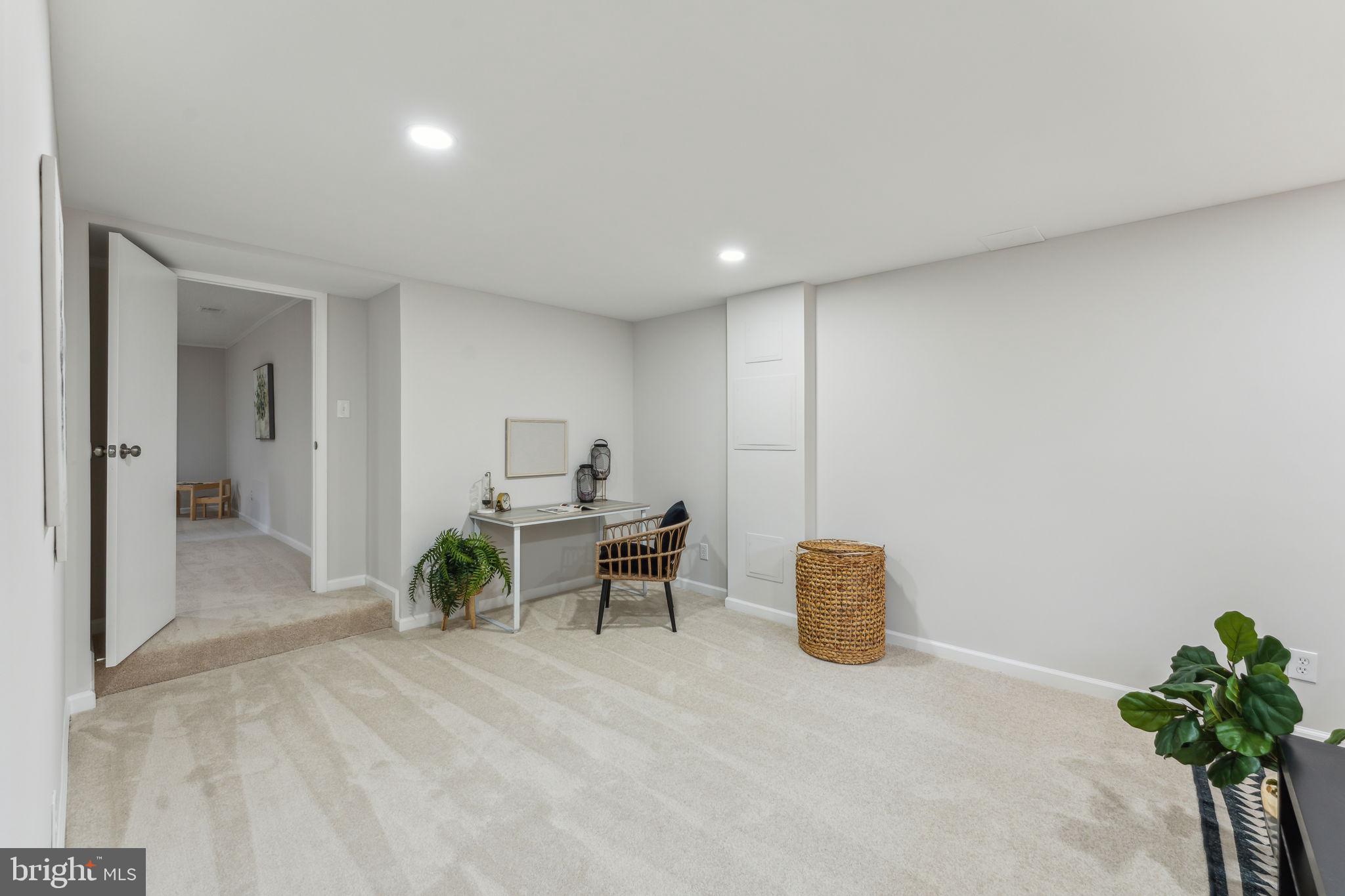 6513 Park View Ct