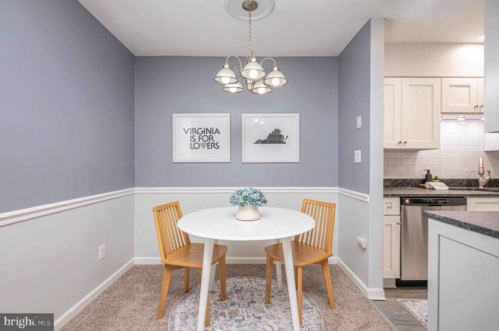 5900-G Surrey Hill Pl #695