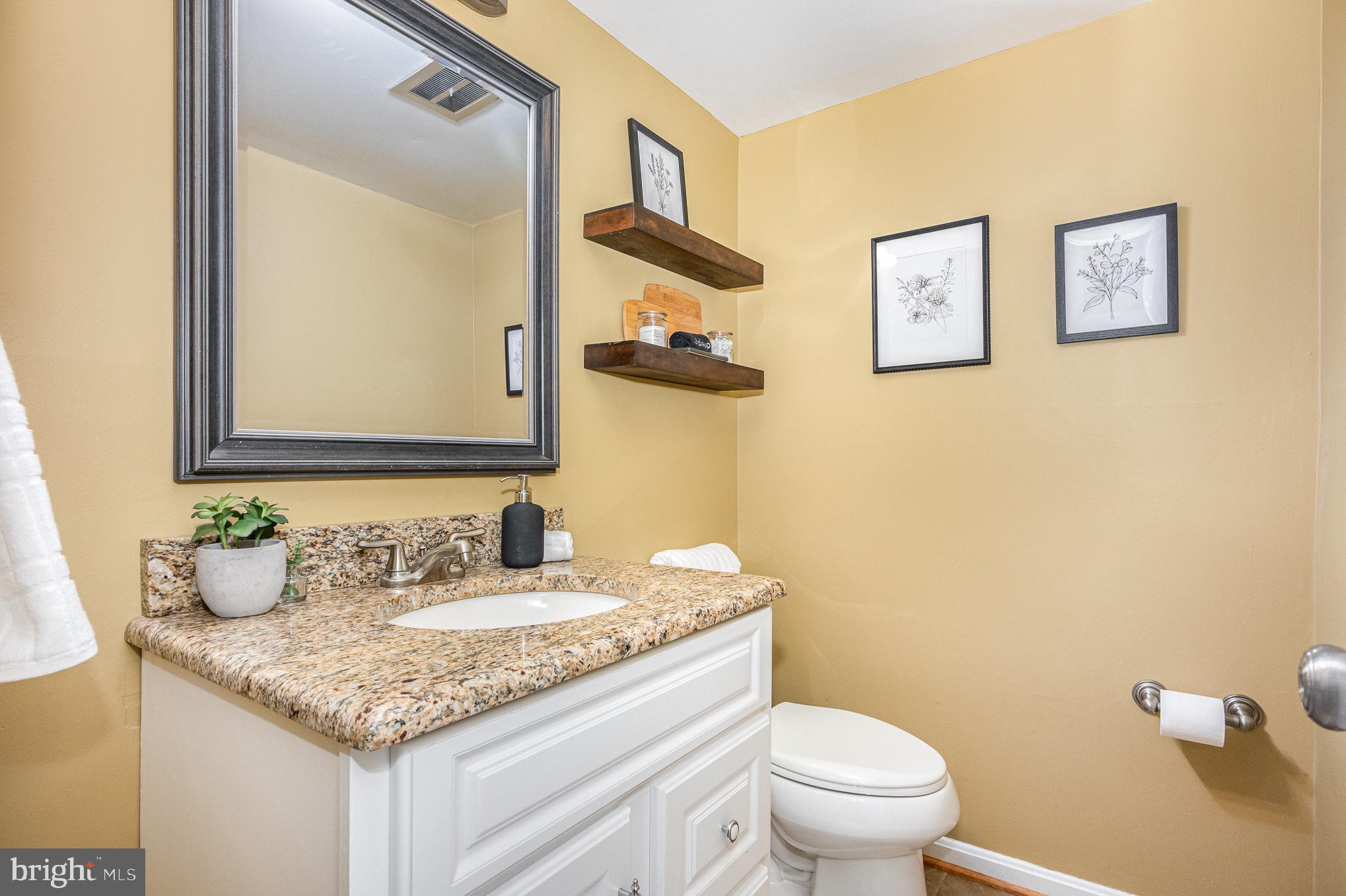 5917 Kingsford Rd #366