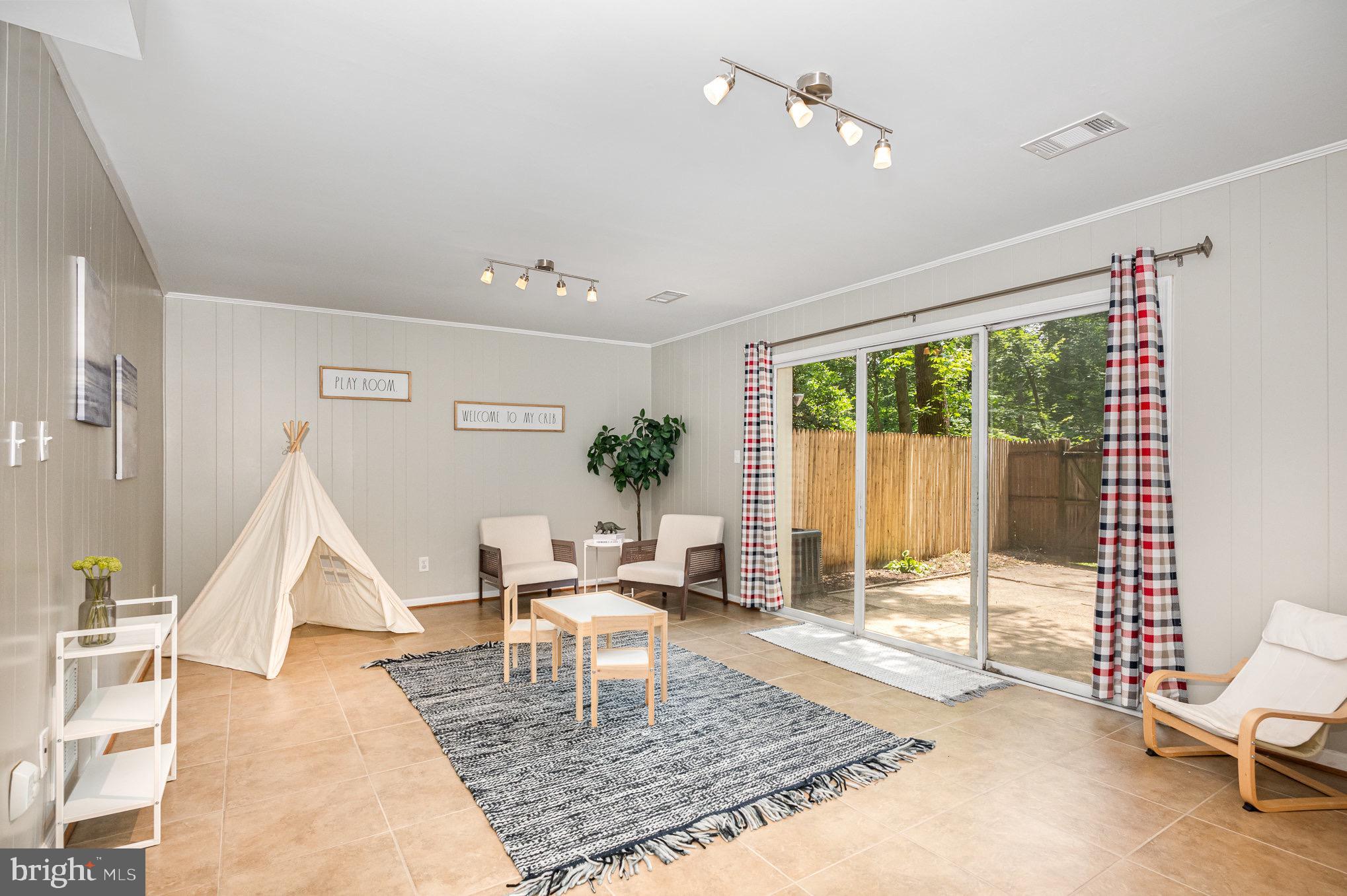 5917 Kingsford Rd #366