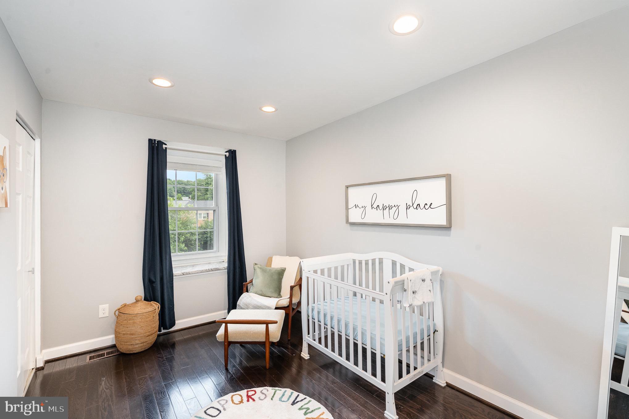 6916 Lafayette Park Dr