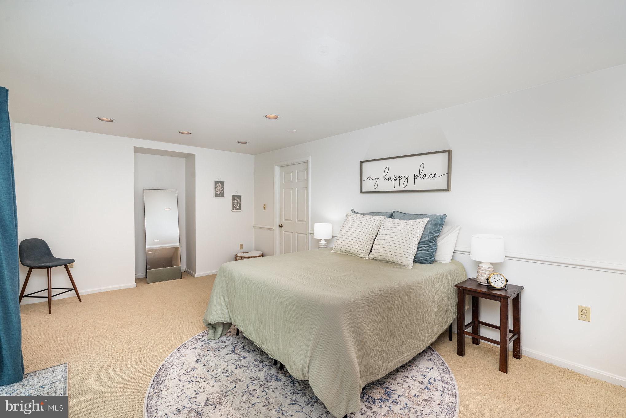 6505 TIBURON COURT