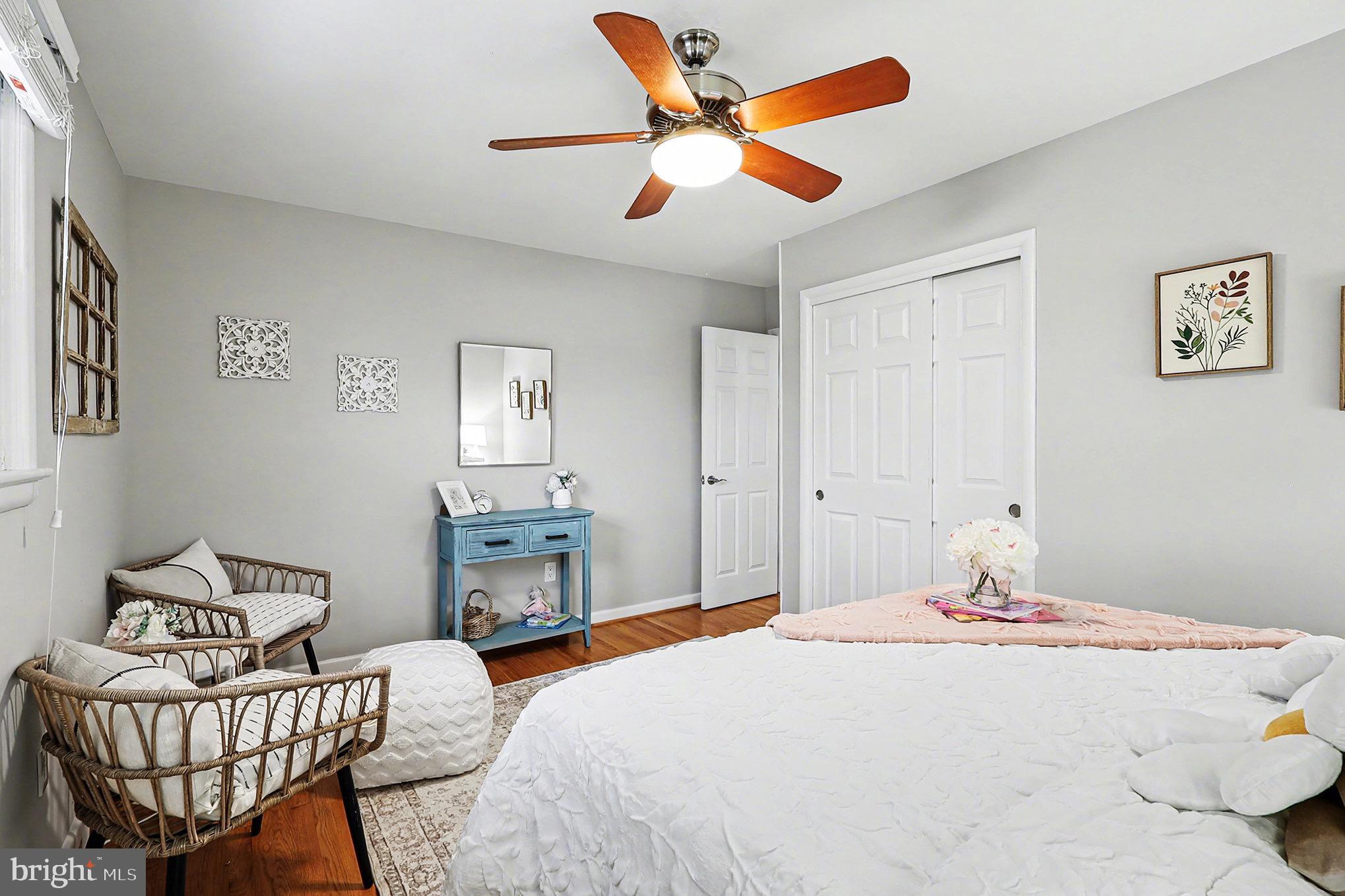 6722 S KINGS HIGHWAY