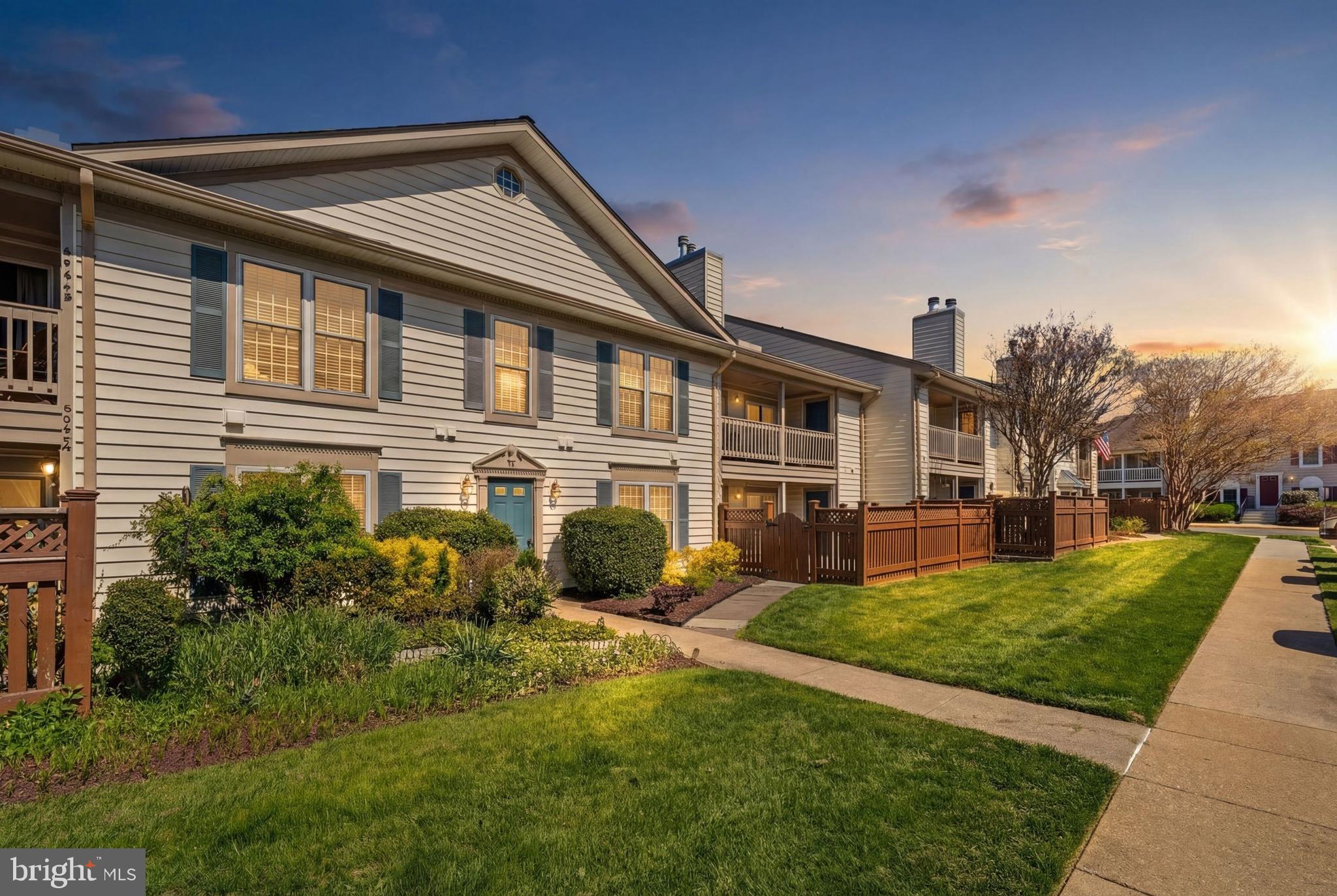 6060 ESSEX HOUSE SQUARE B