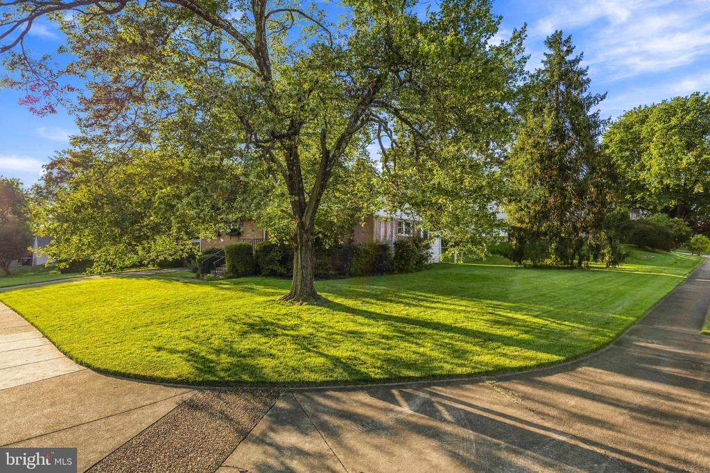 8100 ELLET ROAD