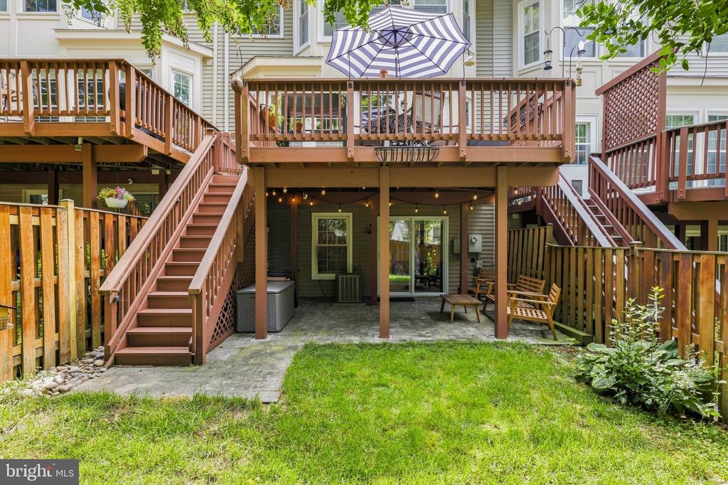 7109 TANWORTH DRIVE